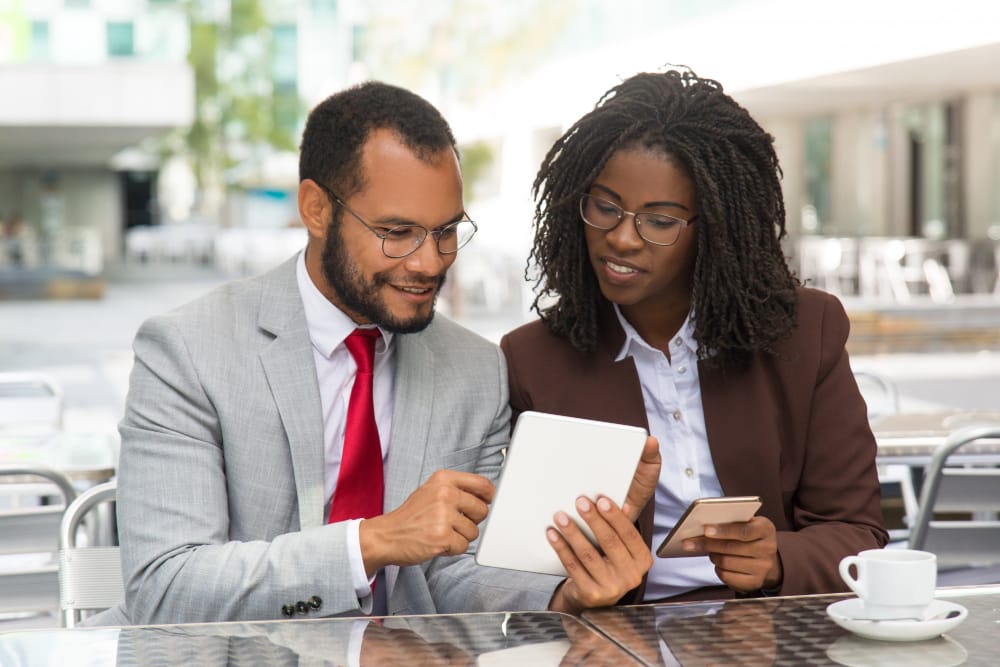 How to Transfer Shares in a UK Limited Company