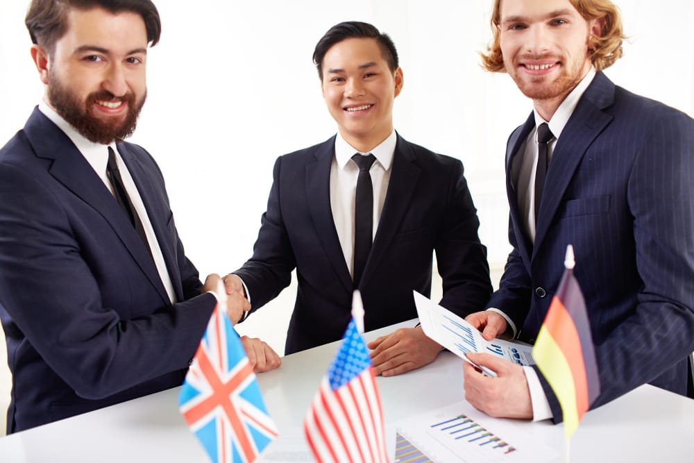 UK Mail Forwarding for Overseas Company Directors: How Does It Work?