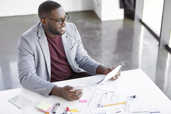 UK Director’s Salary Guide: How Much Should a Director Pay Themselves?
