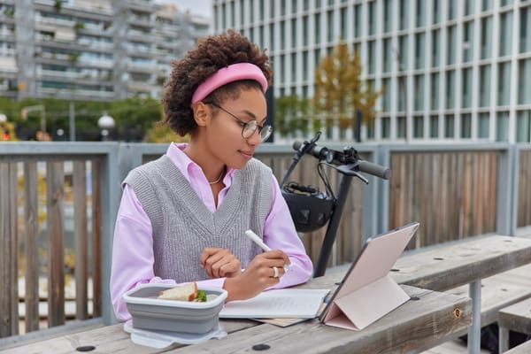 How to Open a UK Company for Bloggers